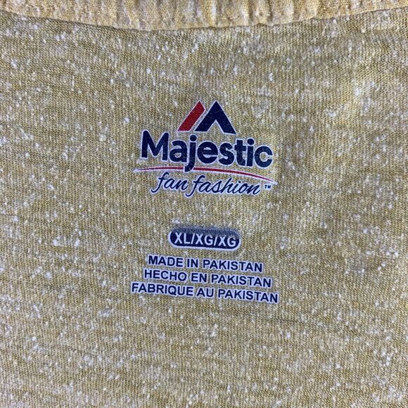 Green Bay Packers Shirt Women Extra Large Yellow Vneck Short Sleeve NFL Football - Picture 6 of 7